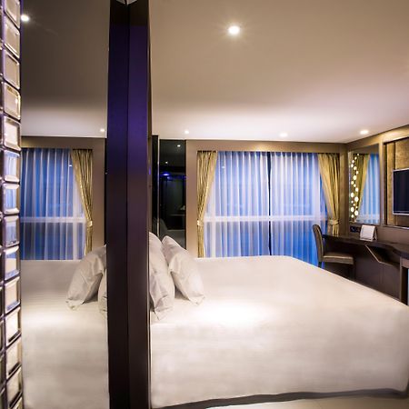 Azure Hotel Pattaya Luaran gambar