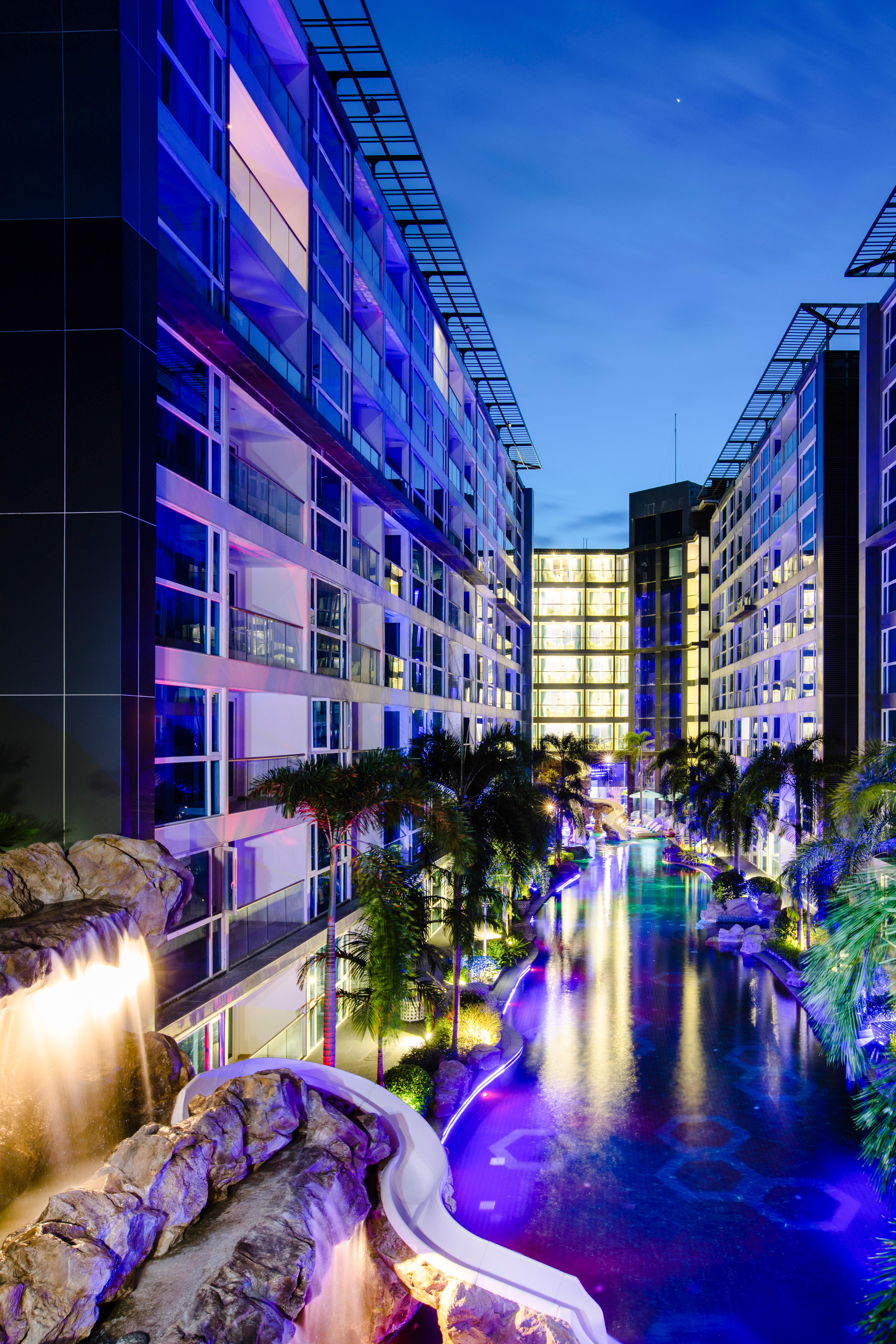 Azure Hotel Pattaya Luaran gambar